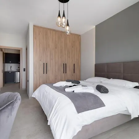 فيلة Ionian Hospitality Alia 1 *
